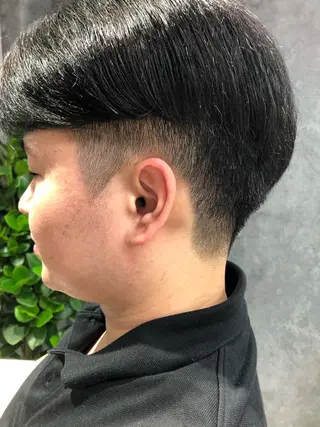 メンズ Noyヨシモト ヒロトのヘアスタイル