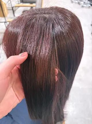 カラー ミツエダ チヒロのヘアスタイル