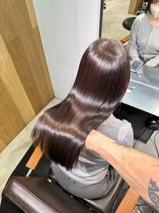 ロング 縮毛矯正🌝髪質改善 🌝一条龍輝のヘアスタイル