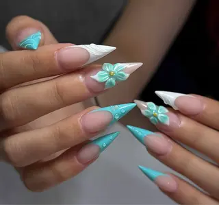 ネイル Julie Nail Rinのネイルデザイン