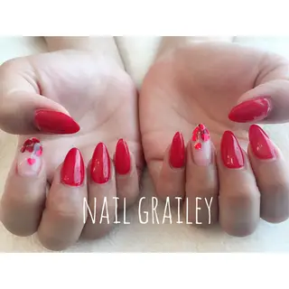 ネイル Grailey nail salonのネイルデザイン