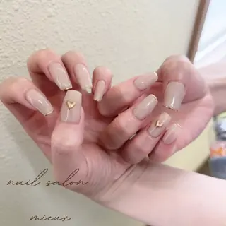 ネイル Nalu nailのネイルデザイン