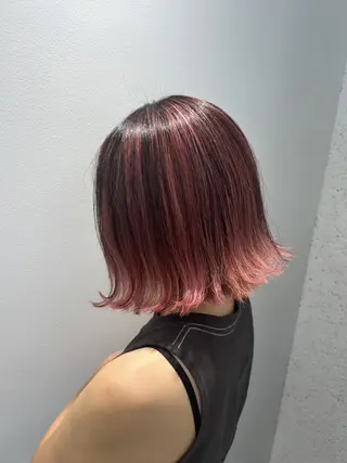 ショート カラー デザインカラー茅ヶ崎 オオタ カズキのヘアスタイル