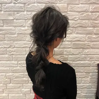 ロング ヘアアレンジ 反橋 聖のヘアスタイル