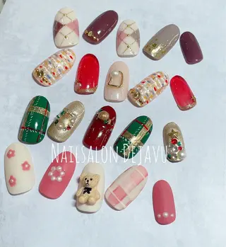 ネイル Nail salon Dejavu 🌿のネイルデザイン