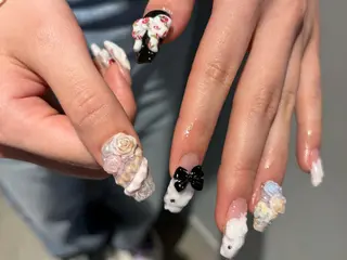ミディアム SEINA_ NAIL🐈‍⬛💗のネイルデザイン