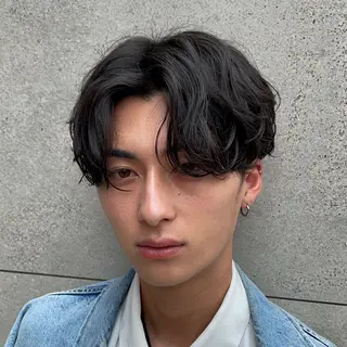 ショート カラー パーマ ヘアアレンジ メンズ 亀井隆汰/メンズ専門 パーマ/フェード可のヘアスタイル