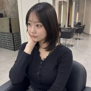 ショート カラー 🎀レイヤー×透明感 ×髪質改善🎀米田のヘアスタイル