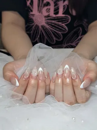 ネイル Julli NailStudioのネイルデザイン