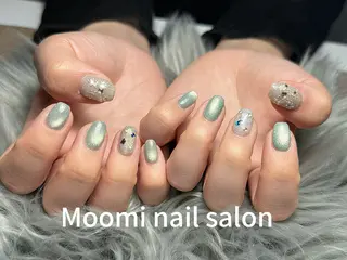 ショート 長さだし専門店 Moominのネイルデザイン