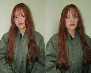 ロング カラー Bërg kiraのヘアスタイル