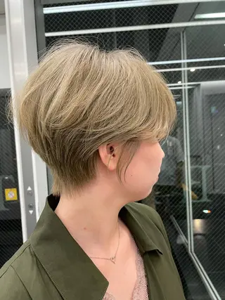 ショート カラー 新宿/韓国風レイヤー 髪質改善/ジャッキーのヘアスタイル