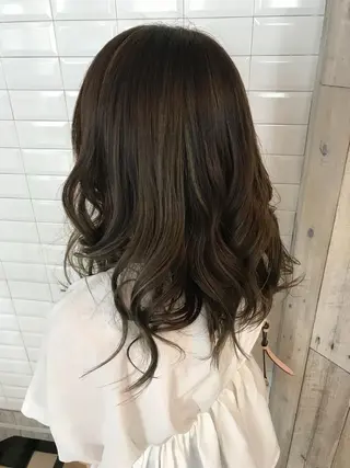 ロング カラー 猪ノ原 弘子のヘアスタイル