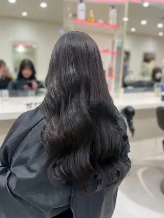 カラー 🪞official FRUITS渋谷🩰のヘアスタイル