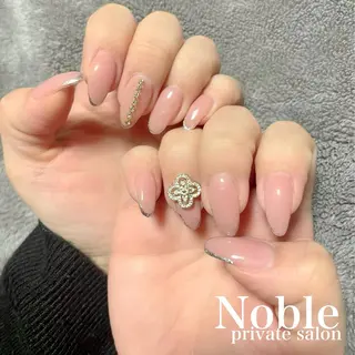 ネイル マツエク・マツパ プライベートサロン Nobleのネイルデザイン