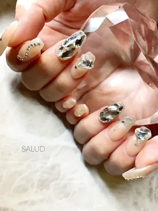 ネイル Nail Salon SALUDのネイルデザイン