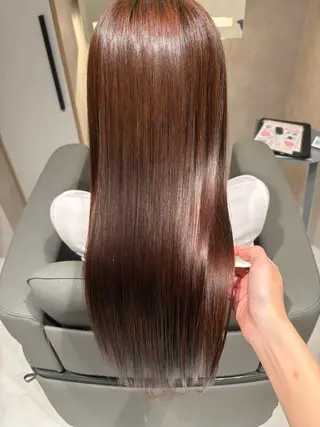 ロング 佐藤 結衣のヘアスタイル