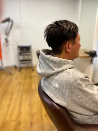 ショート カラー メンズ サロン ド ソワのヘアスタイル