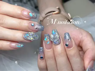 ネイル M🌷nail 長さだし専門店のネイルデザイン