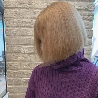 ショート カラー 韓国レイヤー×艶髪 ハイトーンRyukiのヘアスタイル
