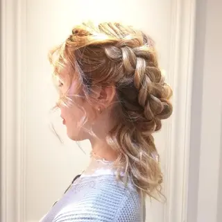 ロング ヘアアレンジ 🌺夏の褒められヘア 🌺 NAO のヘアスタイル