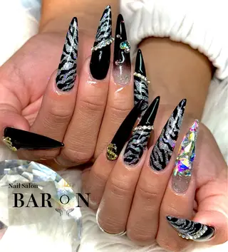ネイル ♛︎BARON♛︎ MASAMIのネイルデザイン