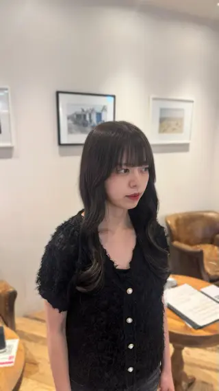 ロング 梅田Lolonois miuのヘアスタイル