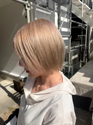 カラー 🌻ショートカット モデル募集中🪽のヘアスタイル