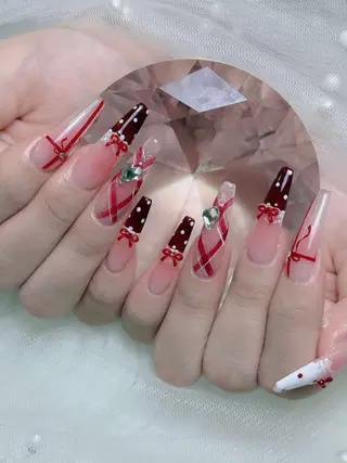 ネイル Lumi Shinokuboのネイルデザイン