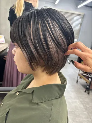 ショート カラー ヘアアレンジ 💟Opus // Mizuki🐕のヘアスタイル