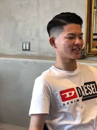 ショート OHNISH RYUSEIのヘアスタイル