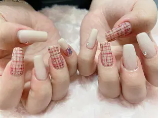 ネイル 前田 りかのネイルデザイン