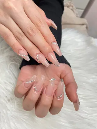 ネイル Mione_ Sonのネイルデザイン