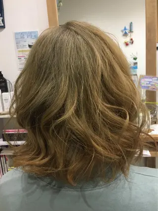 ミディアム カラー chichibu kasumiのヘアスタイル