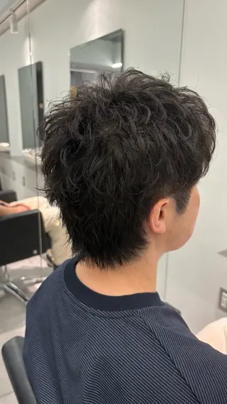 ショート パーマ メンズ 高橋 周のヘアスタイル