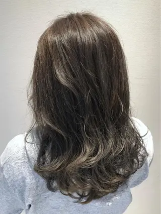 セミロング カラー ✨髪質改善✨ 田西　基彦のヘアスタイル