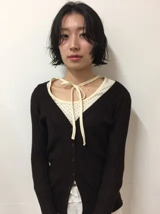 ミディアム 松林 芽依のヘアスタイル