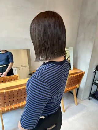 ミディアム カラー 縮毛矯正ボブ&顔まわ レイヤー♡TOMOEのヘアスタイル