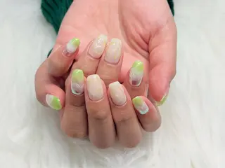 ネイル White deer 𓍲sugimotoのネイルデザイン