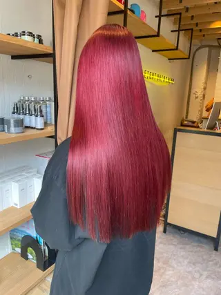ロング EIGHT 中川原 菜々子のヘアスタイル