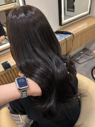 ロング カラー YUI  透明感🌱 艶カラー🌿‬浦和のヘアスタイル
