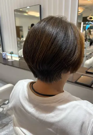 ショート 相澤 maniCREAREのヘアスタイル