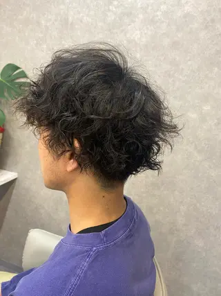 ショート パーマ メンズ ラゾアミスタ🕊 さとう ななほのネイルデザイン