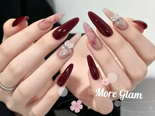 ネイル More Glam 池袋東口店のネイルデザイン