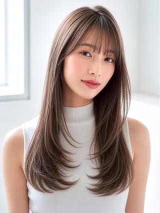 ロング 本 咲蘭のヘアスタイル