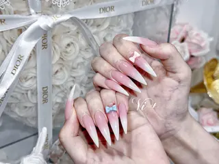 ネイル ✨Nailsalon Vi+✨のネイルデザイン