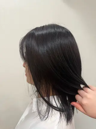 ミディアム カラー ティセラ/ カットモデル募集中のヘアスタイル