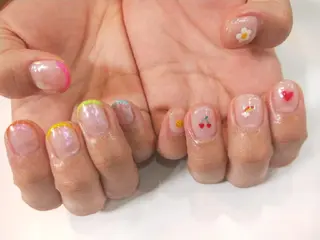 ネイル はばすみれ🎀ﾈｲﾙ 光ﾌｪｲｼｬﾙ ﾍｱのネイルデザイン