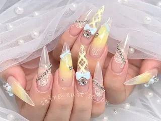 ネイル shineジェル& チップ長さだしのネイルデザイン
