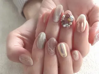 ネイル LIAnail MOEのネイルデザイン